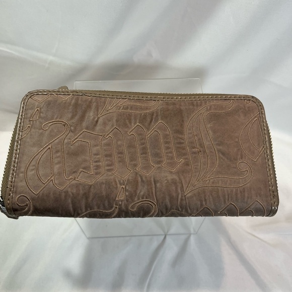 Juicy Couture Taupe Embroidered Wallet - Picture 4 of 9